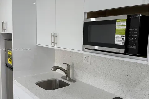 6820 SW 5th St # 1, Miami FL 33144