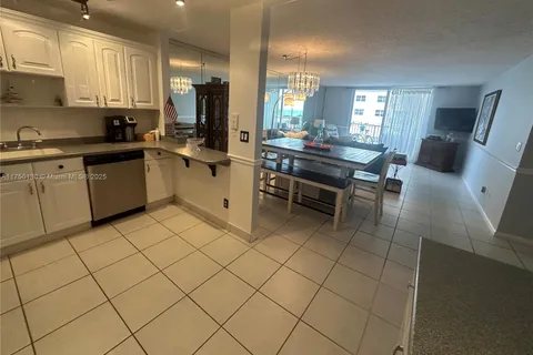 1601 S Ocean Dr # 602, Hollywood FL 33019