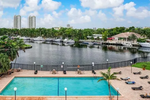 701 Three Islands Blvd # 217, Hallandale Beach FL 33009