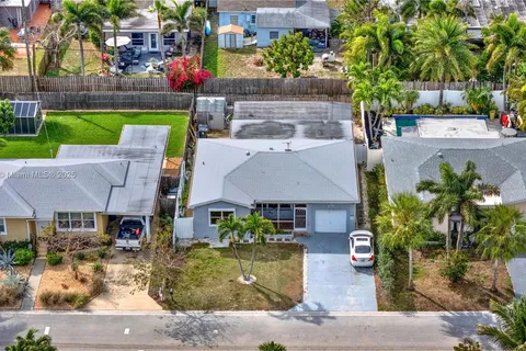 1317 N M St, Lake Worth FL 33460