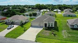 1957 SW Logan St, Port St. Lucie FL 34953