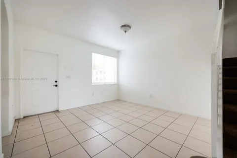 2818 SE 16th Ave # 118, Homestead FL 33035