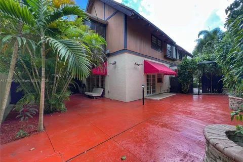 1890 Brickell Ave # 6, Miami FL 33129