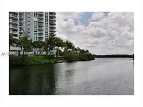 150 Sunny Isles Blvd # 501, Sunny Isles Beach FL 33160