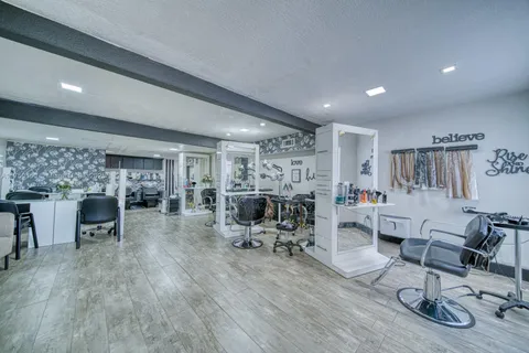 Beauty Salon & Spa For Sale In West Hialeah, Hialeah FL 33010