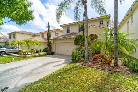 4836 NW 20th Pl, Coconut Creek FL 33063