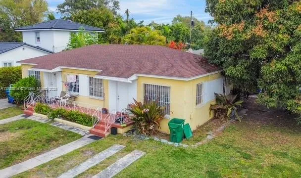 2655 SW 34th Ct, Miami FL 33133