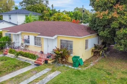 2655 SW 34th Ct, Miami FL 33133