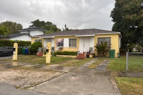 2655 SW 34th Ct, Miami FL 33133