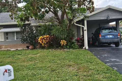 7007 NW 99th Ave, Tamarac FL 33321