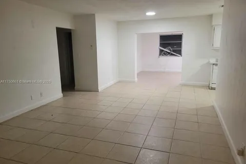 7007 NW 99th Ave, Tamarac FL 33321