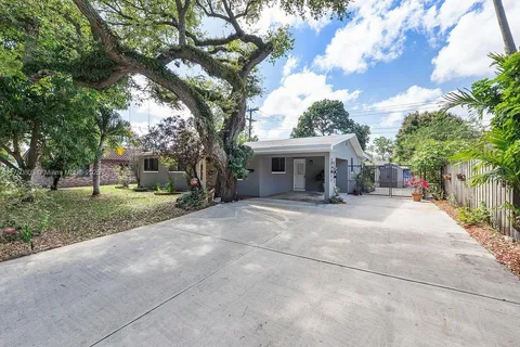 2381 SW 34th Ave, Fort Lauderdale FL 33312