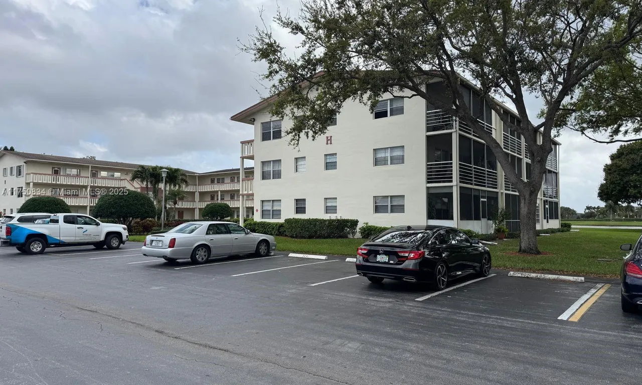 310 Preston H # 310, Boca Raton FL 33434