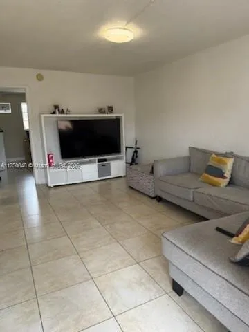 3800 SW 102nd Ave # 203, Miami FL 33165