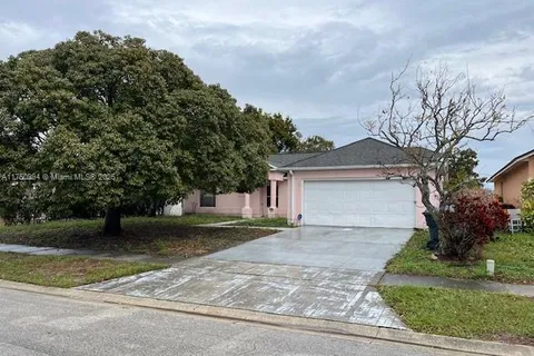 2417 Lancashire Lane, Kissimmee FL 34743