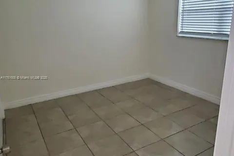 2633 NW 9th Ave # 2, Wilton Manors FL 33311