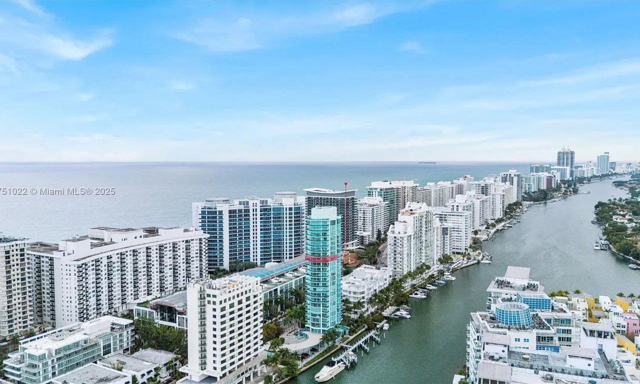 6000 Indian Creek Dr # 11B, Miami Beach FL 33140