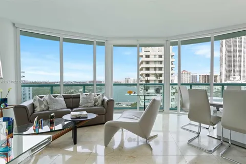 6000 Indian Creek Dr # 11B, Miami Beach FL 33140