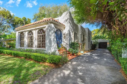 529 Navarre Ave, Coral Gables FL 33134