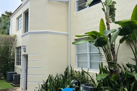 1535 Meridian Ave # 3, Miami Beach FL 33139