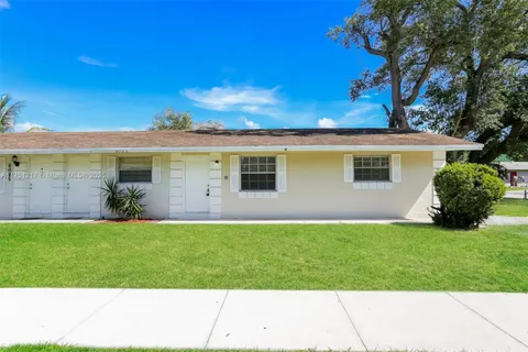 6025 SW SW 37th St East, Miramar FL 33023
