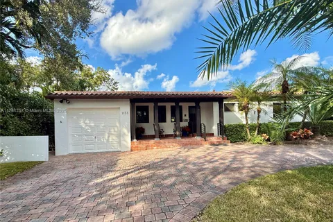 1133 Placetas Ave, Coral Gables FL 33146