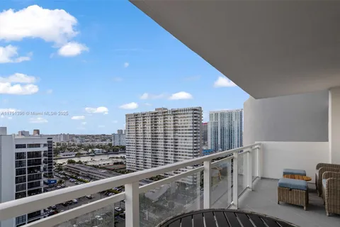 2030 S Ocean Dr # 1607, Hallandale Beach FL 33009