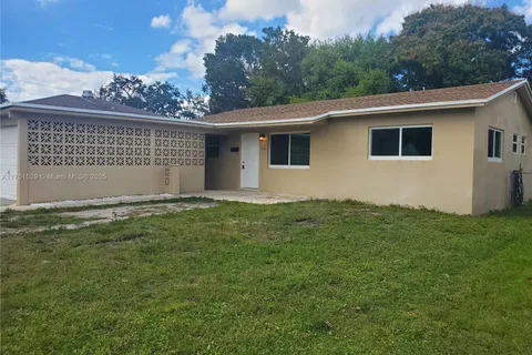 238 SW 6th ST, Dania Beach FL 33004