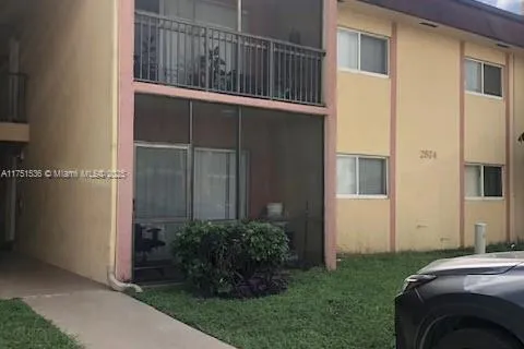 2874 NW 55th Ave # 1D, Lauderhill FL 33313