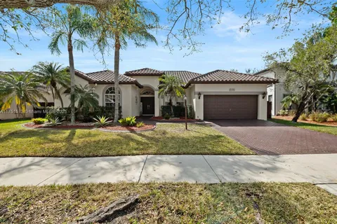 16358 S Mariposa Cir S, Pembroke Pines FL 33331