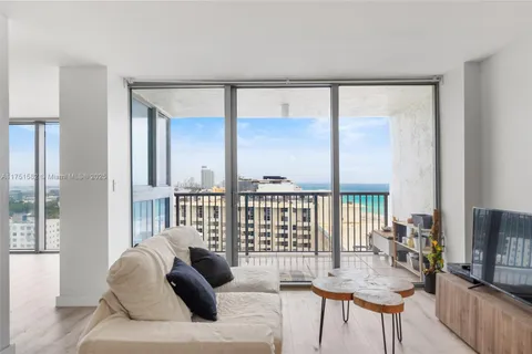 2655 Collins # 2405, Miami Beach FL 33140