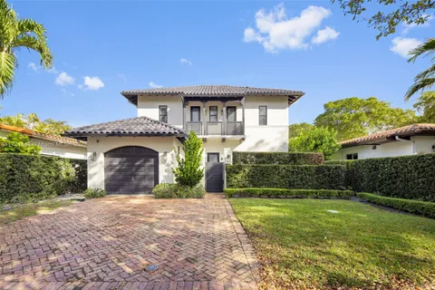 705 Madeira Ave, Coral Gables FL 33134