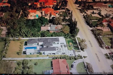 330 NW 127th Ave, Miami FL 33182