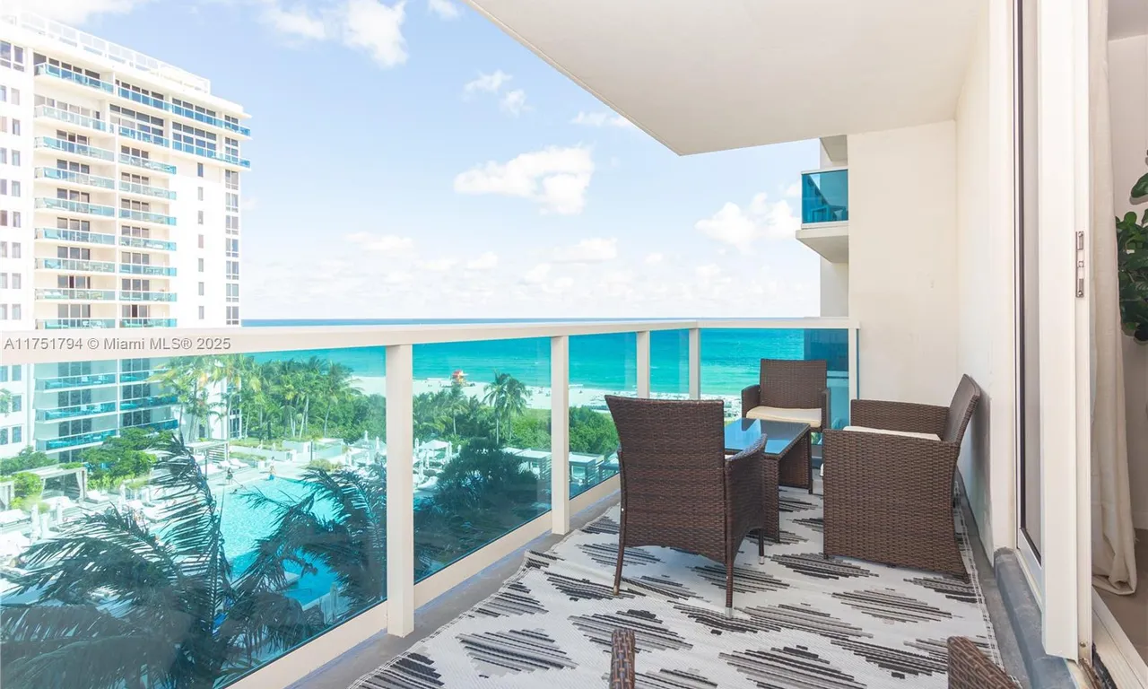 2301 Collins Ave # 816, Miami Beach FL 33139