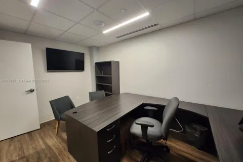4531 Ponce De Leon Blvd # 211, Coral Gables FL 33146