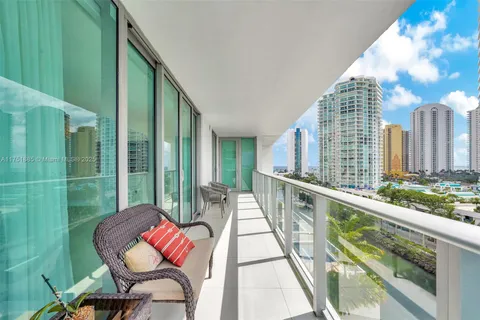 300 sunny isles # 808, Sunny Isles Beach FL 33160