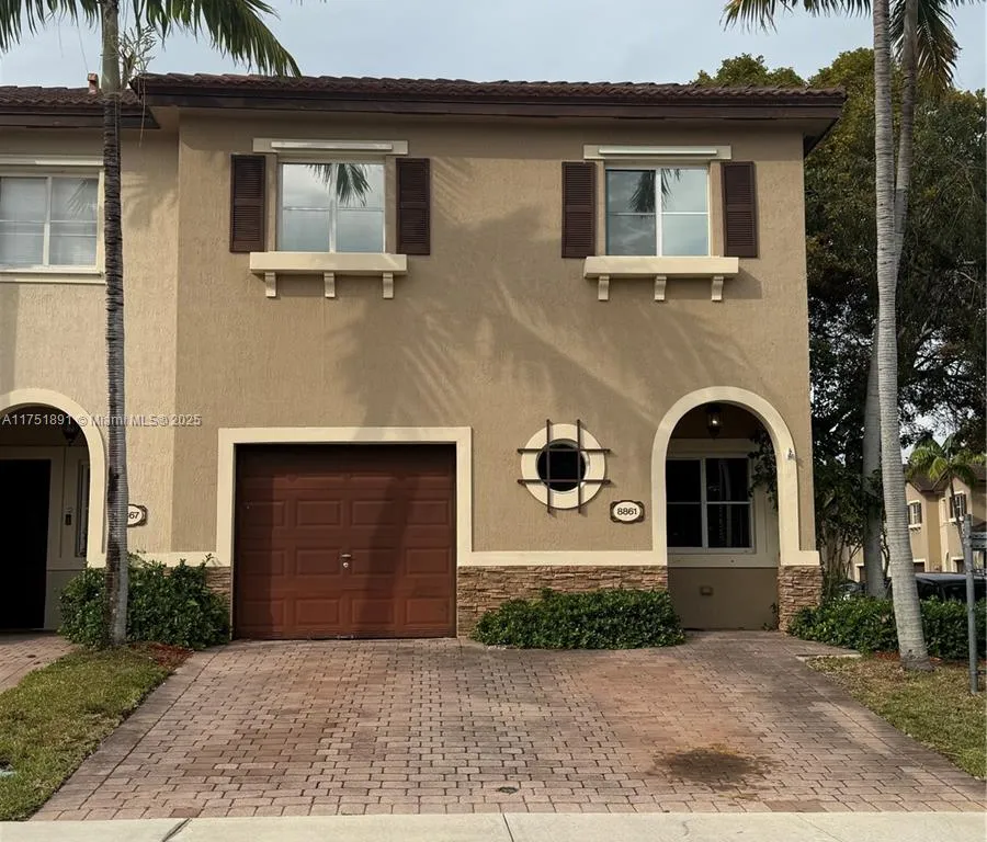 8861 SW 221st Ter # 8861, Cutler Bay FL 33190