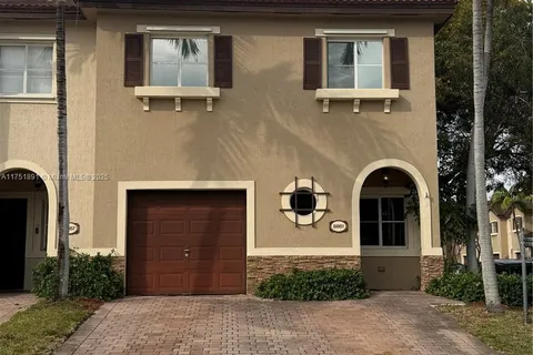 8861 SW 221st Ter # 8861, Cutler Bay FL 33190