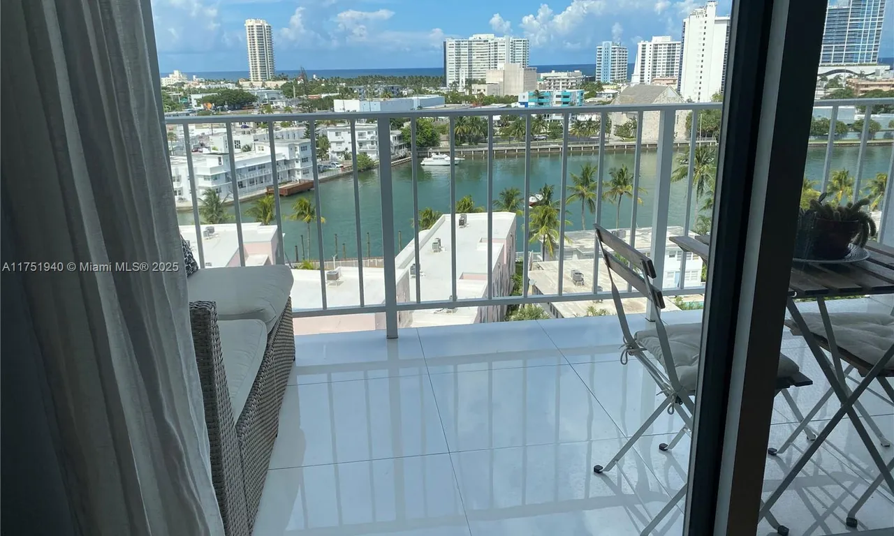 6900 Bay Dr # 10E, Miami Beach FL 33141