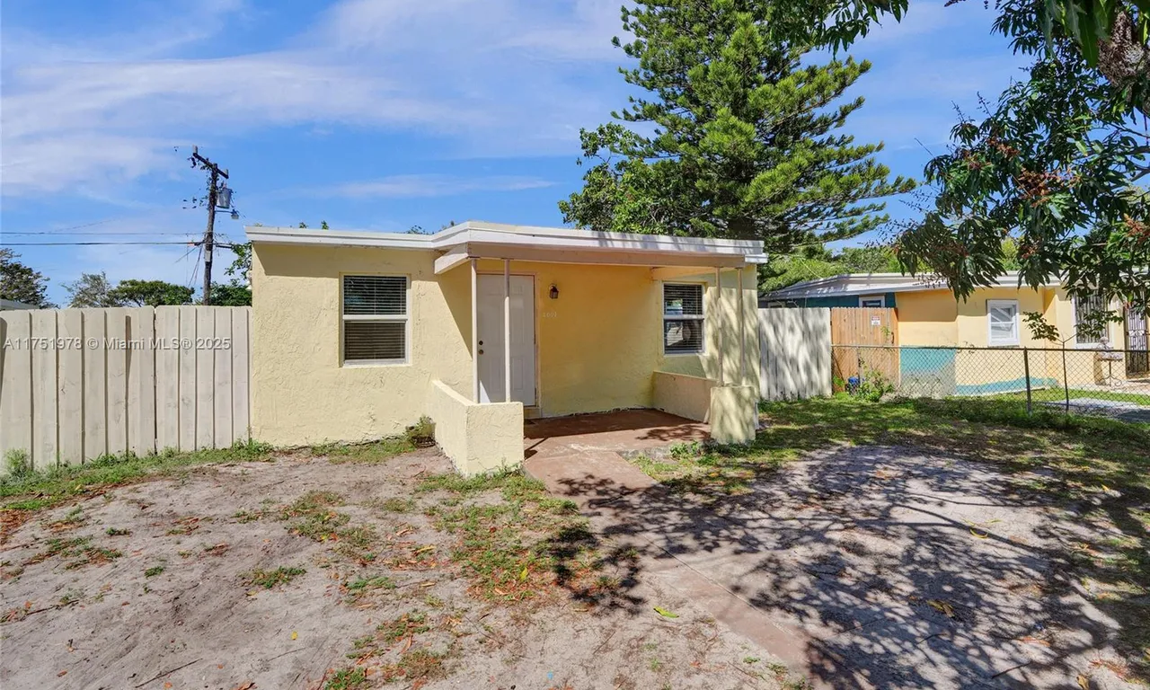 2091 Rutland St, Opa-Locka FL 33054