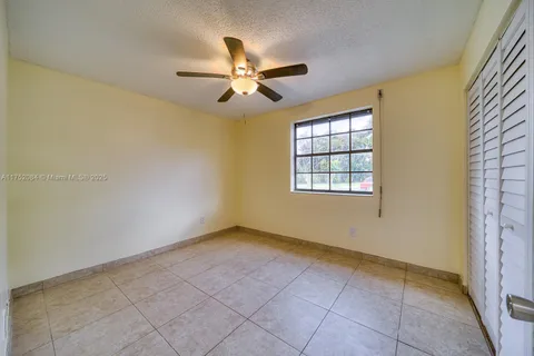 800 Independence Dr # B, Homestead FL 33034