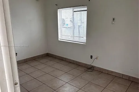 911 NE 5th Ave # 911, Homestead FL 33030