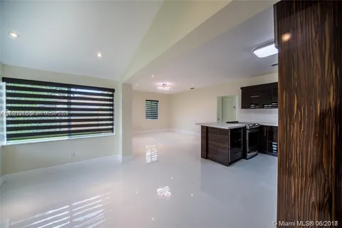 1748 NE 180th St, North Miami Beach FL 33162