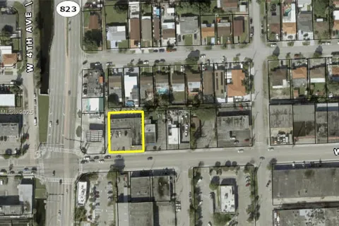 373 W 29th St # 385, Hialeah FL 33012