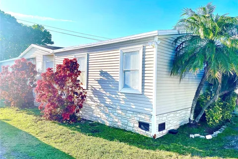 220 NE 12th Ave Unit 34, Homestead FL 33030