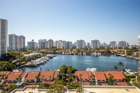 3640 Yacht Club Dr # 1209, Aventura FL 33180