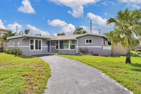 3622 NW 34th St, Lauderdale Lakes FL 33309