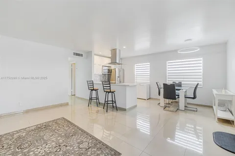 471 Capri J # 471, Delray Beach FL 33484