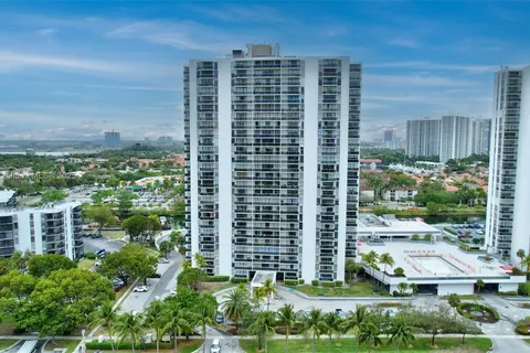 3625 N Country Club Dr # 1903, Aventura FL 33180