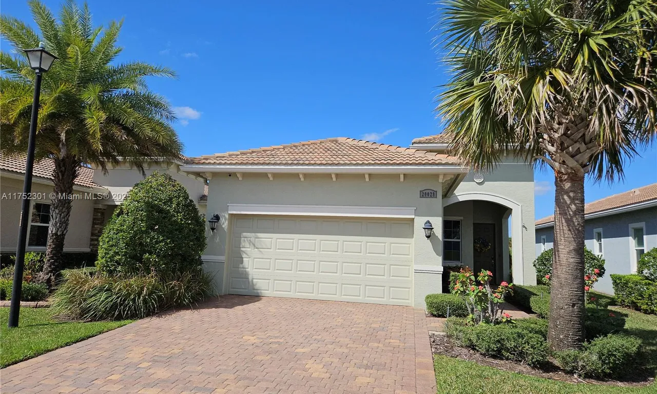 20028 SW Caserta Way, Port St. Lucie FL 34986